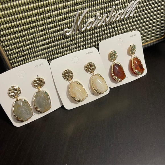 Temperament Drop-Shaped Gem Earrings For Women Metal Irregular Earrings Party - Picture 6 of 8